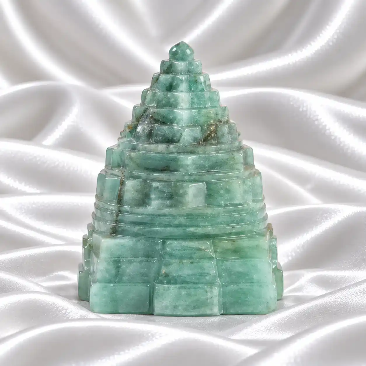 Emerald Shree Yantra on Lotus